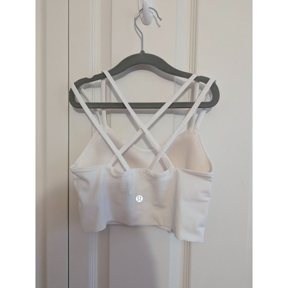 Lululemon white Longline Like a Cloud Bra sz 2 NWOT? - Picture 2 of 5